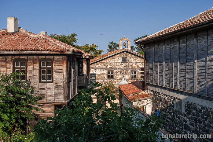 Старите къщи в "Старият град" на Поморие