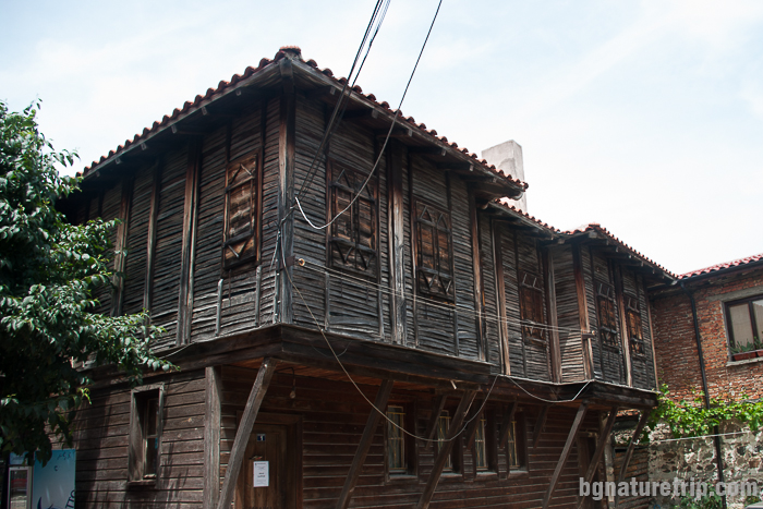 Дървени созополски къщи в "Старият град"