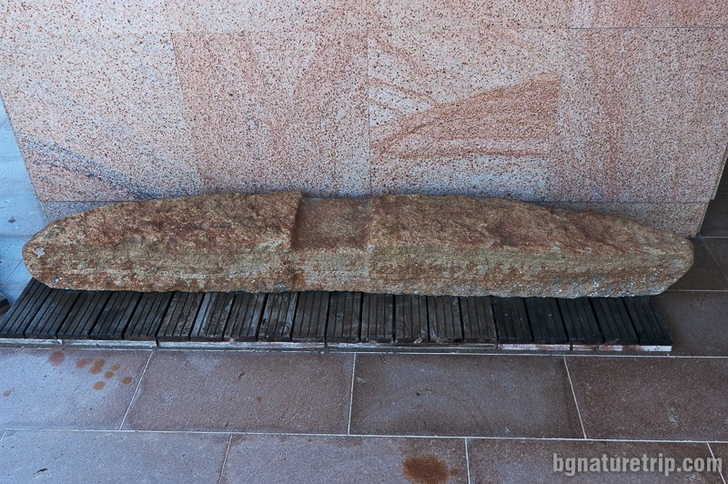 Каменна котва от Античността в Музеят на Котвата в гр. Ахтопол