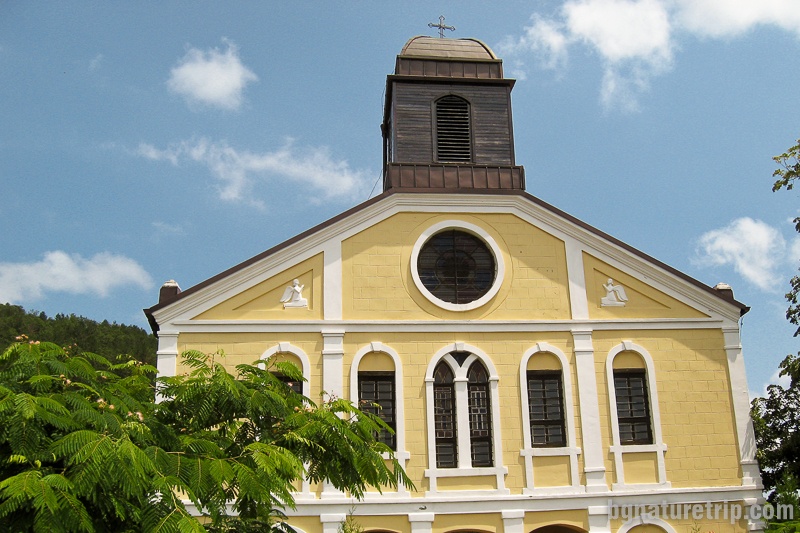 Църквата Свети Пантелеймон в Бродилово